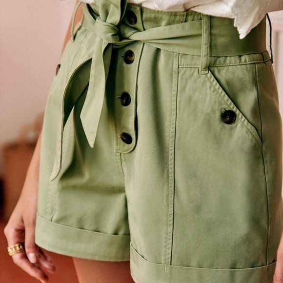 Sézane • Marcus Shorts Khaki Olive Green - Picture 5 of 13